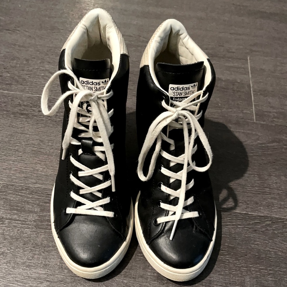 Adidas - Vintage wedges - Women’s 7.5